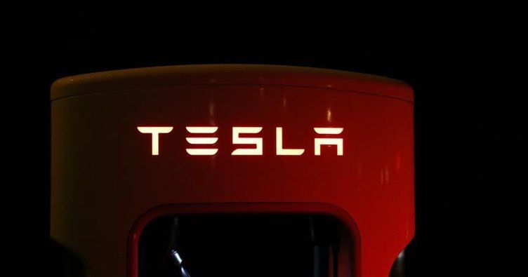 Tesla ABD’de bazı Model Y otomobillerin fiyatlarını geçici olarak düşürdü