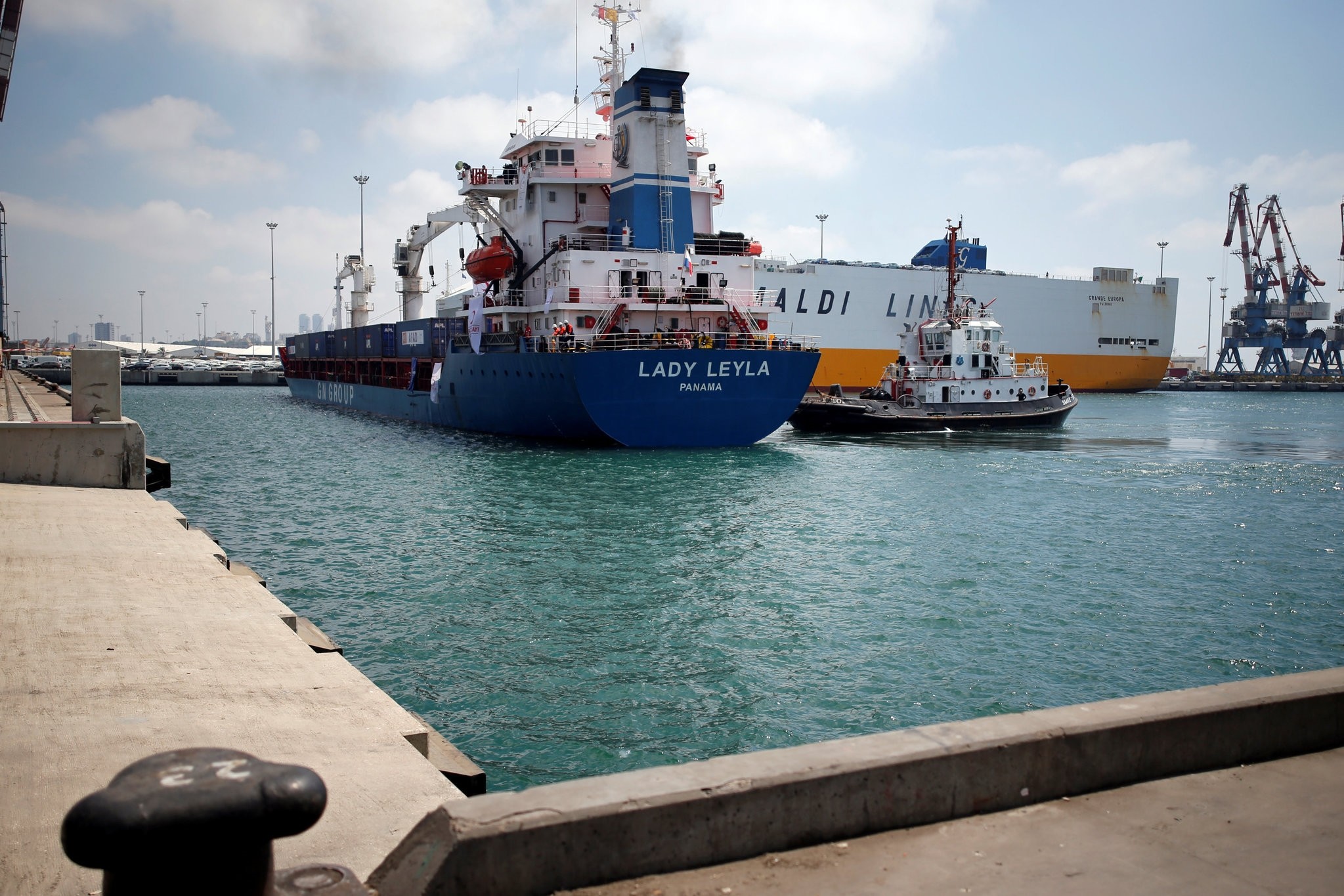 The Panama-flagged Lady Leyla, a Turkish ship carrying humanitarian aid to Gaza, enters Ashdod port, in southern Israel July 3, 2016. (REUTERS Photo)