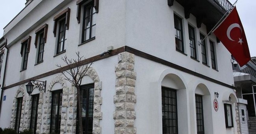 Kosova Prizren'deki Türk başkonsolosluğuna saldırı