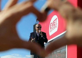 Cumhurbaşkanı Erdoğan'ın İzmir mitinginde ki fotoğrafı günün karesi oldu!