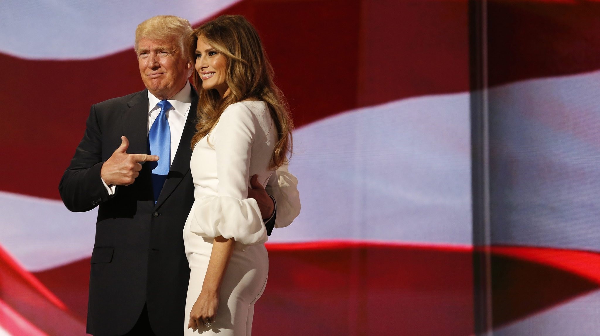 Donald Trump (L) escorts his wife Melania (R) after her speech during the second session on the first day of the 2016 Republican National Convention at Quicken Loans Arena in Cleveland, 18 July 2016. (EPA Photo)