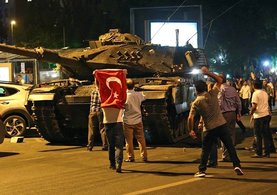 Valiliği basan darbecilere dava!