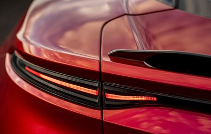 2019 Aston Martin DBS Superleggera
