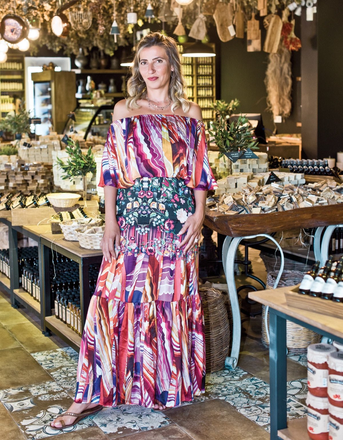 Burasi Eserlerimi Sergiledigim Galeri Adeta Samdan