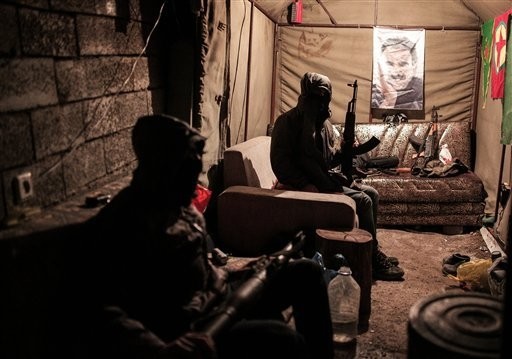 PKK terrorists in a bunker in u015eu0131rnak on Dec. 23, 2015.