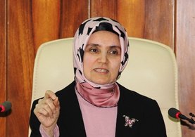 FETÖ’cü rektör Saraç'tan terör örgütü PKK’lılara ilaç