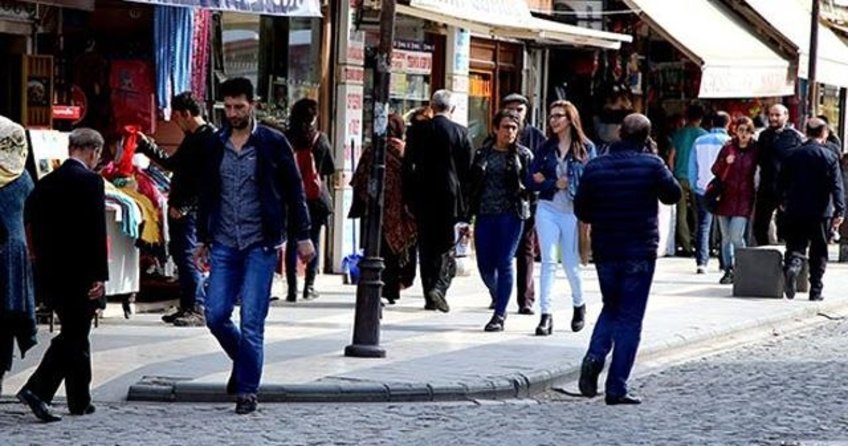 Diyarbakır'da mağduriyet yaşayan esnafa faizsiz kredi verilecek