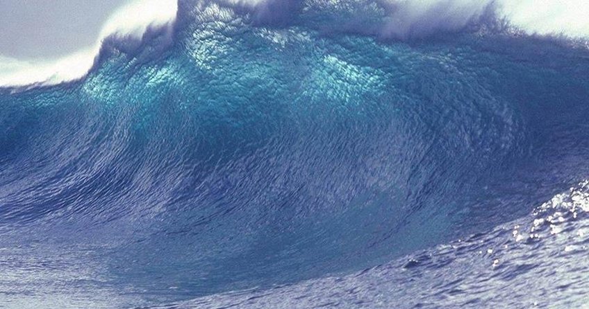 Güney Yarım Küre’nin en büyük dalga boyu 23,8 metre
