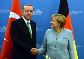Almanya Başbakanı Merkel itiraf etti! Türkiye inanılmazı yapıyor
