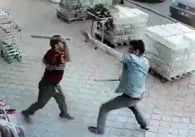 Aksaray'da komşular arasında sopalı-baltalı kavga