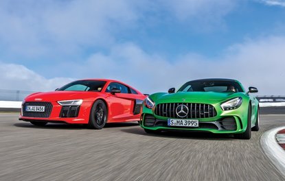 KARŞILAŞTIRMA · Audi R8 V10 plus, Mercedes-AMG GT R