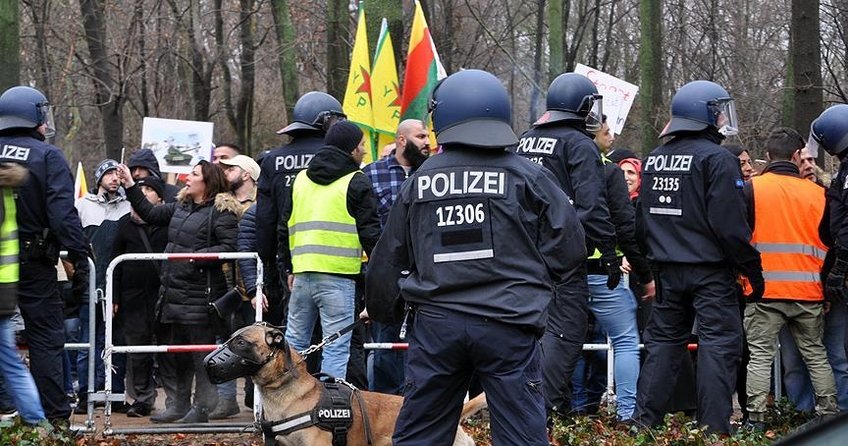 Alman polisinden PKK yandaşlarına uyarı