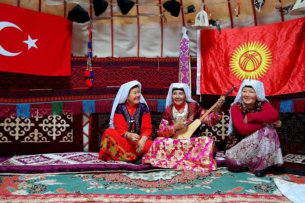 Kyrgyz women villagers in Ulupamir village.