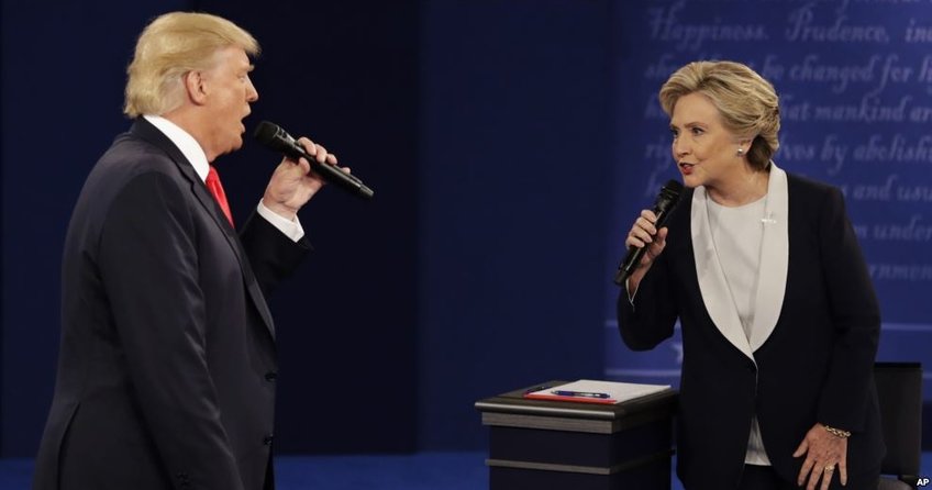 Trump ve Clinton arasındaki son düelloda karşılıklı hakaretler havada uçuştu