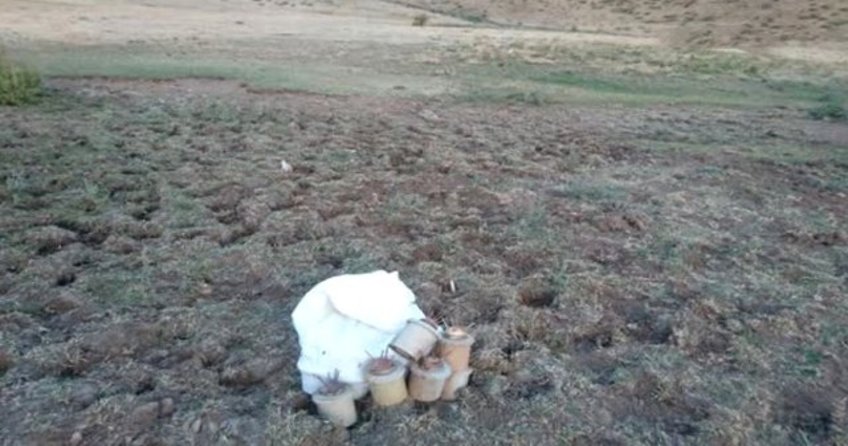 Şemdinli'de PKK'ya ait 41 antipersonel mayını ele geçirildi