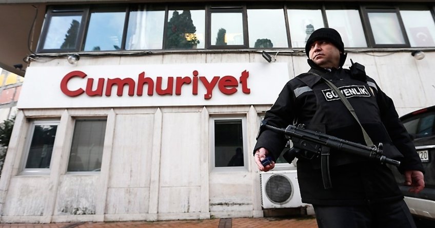 Cumhuriyet, 15 Temmuz'dan 2 gün önce darbenin şifresini vermiş