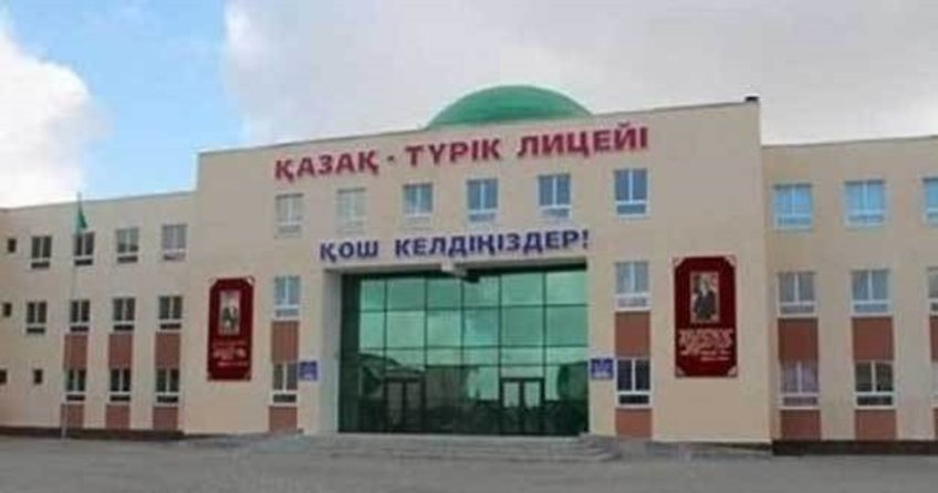 Kazakistan yönetimi FETÖ okullarına el koydu