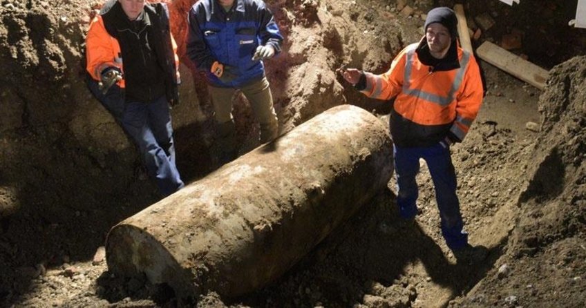 Almanya bomba üstünde yaşıyor