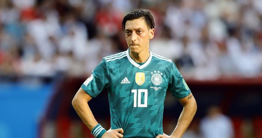 AfD’den Mesut Özil’e çirkin gönderme