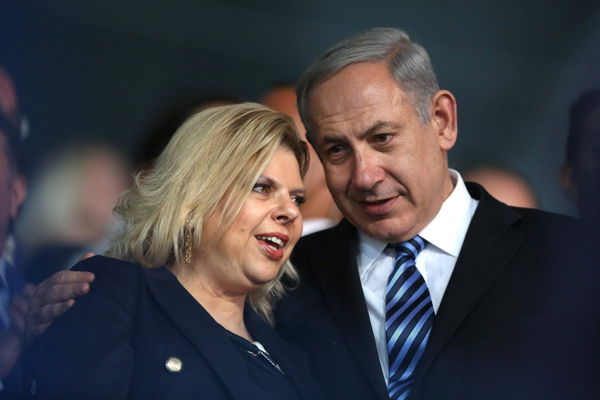  Israeli Prime Minister Benjamin (R) Netanyahu with his wife Sara Netanyahu (L) (EPA Photo)