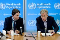 World Health Organization (WHO) Executive Director of the Outbreak and Health Emergencies Cluster Bruce Aylward (R) and Chairman of the World Health Organization (WHO) Emergency Committee, Professor David L. Heymann (AFP Photo)