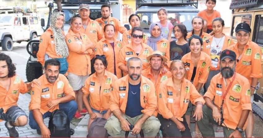 Macera tutkunları ülke ülke geziyor