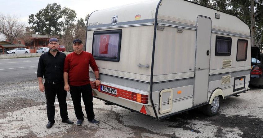 Karavanını kahramanlara bağışladı