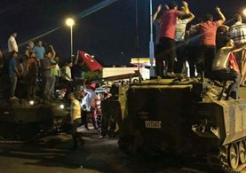 Darbe telefoncusu Almanya’ya kaçtı