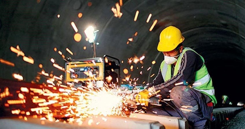 Almanyada sanayi üretimi aralıkta azaldı