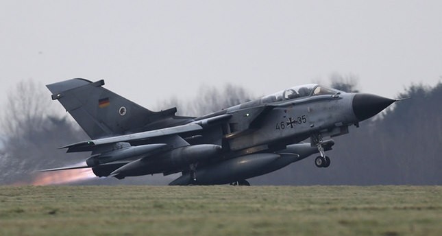 A German air force Tornado jet takes off from the German army Bundeswehr airbase in Jagel, northern Germany December 10, 2015 (Reuters Photo).