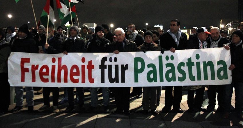 Berlin’de Kudüs protestosu