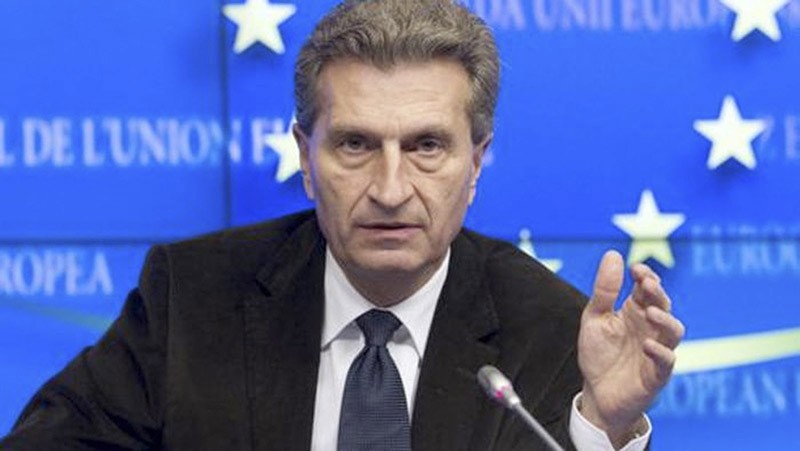 EU Commissioner Gu00fcnther Oettinger, criticized for racial profiling. (Sabah Photo)