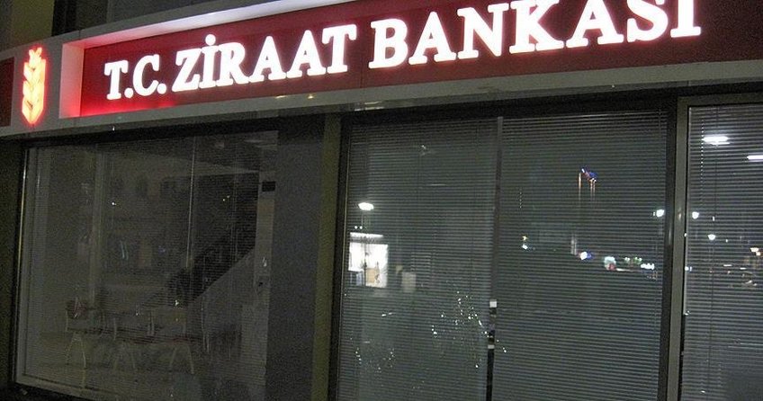 Yunanistanda Ziraat Bankası şubesine saldırı