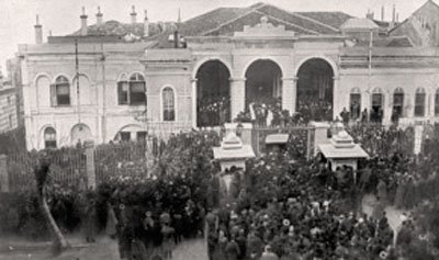 Kisa Darbeler Tarihi Dosya Lacivert Dergi
