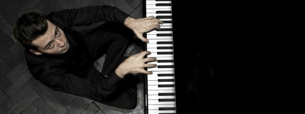 Yavuz began his music education in 1998 under the Law 6660 u2013 Educational Act for Prodigy Children u2013 and began to study with Kamuran Gu00fcndemir from Turkeyu2019s Hacettepe University in Ankara.