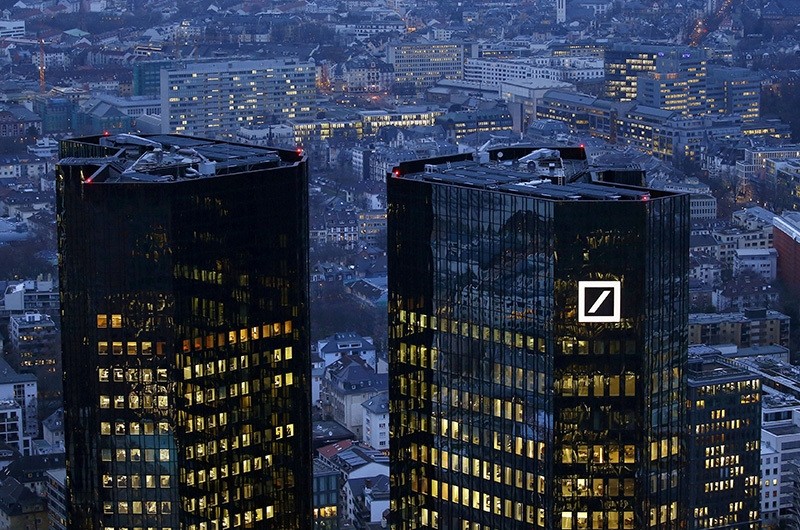 The headquarters of Germany's Deutsche Bank is photographed early evening in Frankfurt, Germany, Jan. 26, 2016. (Reuters Photo)