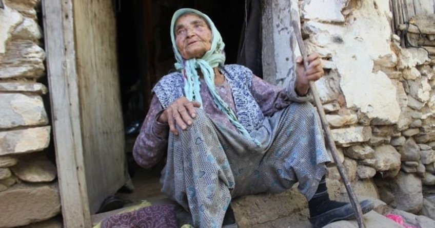 Kocası istedi diye 30 yıldır terk etmiyor