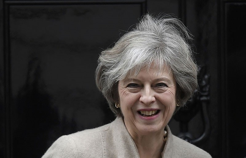 Britain's Prime Minister Theresa May waits to greet her New Zealand counterpart Bill English at Number 10 Downing Street in London, Britain, January 13, 2017. (Reuters Photo)