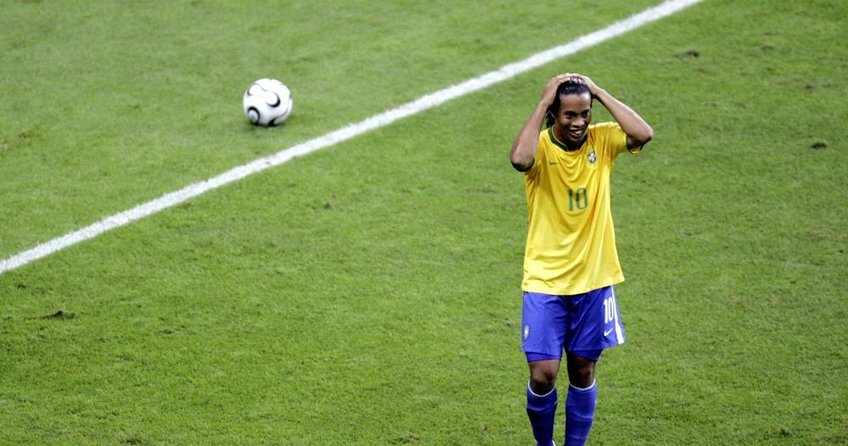Ve Ronaldinho futbolu bıraktı