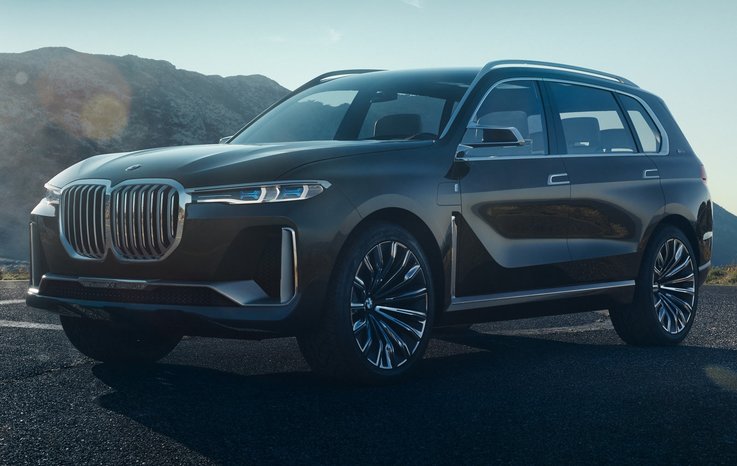 BMW X7 İPERFORMANCE FRANKFURT’U BEKLİYOR