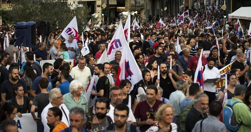 Yunanistan’da ’kemer sıkma’ karşıtı gösteri