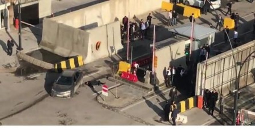 Flaş Haber! Gaziantep Emniyeti'nde silah sesler!