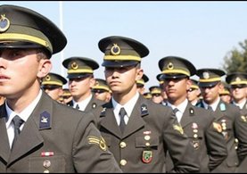 FETÖ’cü subaylara ‘her koşulda gizlenin’ denilmiş