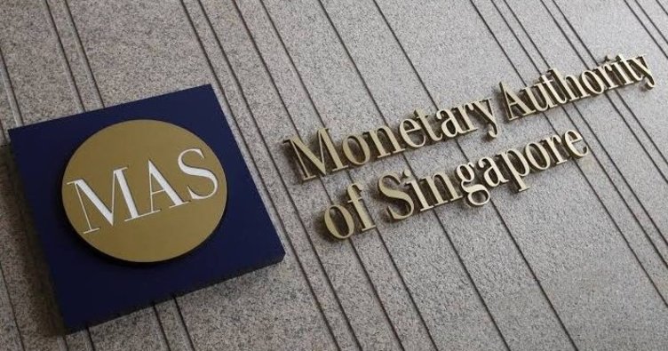 Singapur Para Otoritesi, para politikasında değişikliğe gitmedi