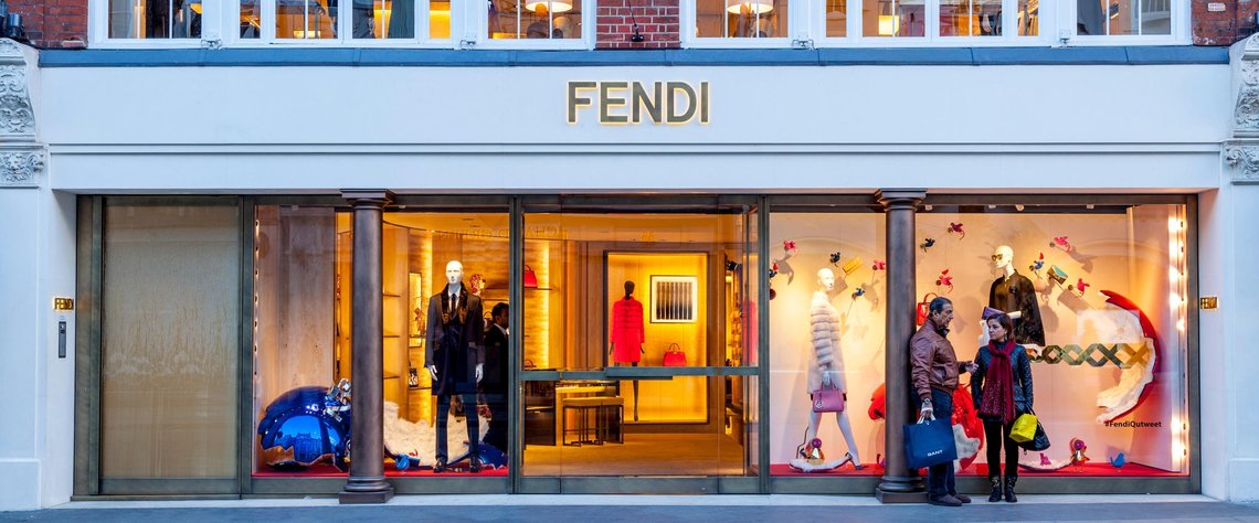 Fendi En Cok Arananlar Listesinde Harpersbazaar