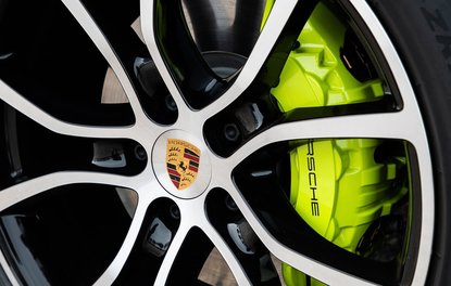 Porsche'nin melez canavarı 2019 Cayenne E-Hybrid
