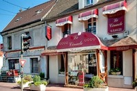 Le Cu00e9nacle in Paris 