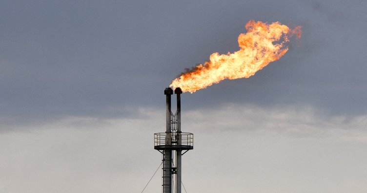 Küresel petrol arzı ağustosta günlük 80 bin varil arttı