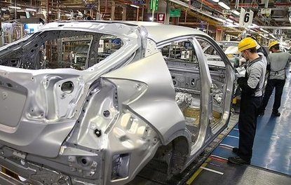 Türkiyede otomobil üretimi 10 yılın zirvesine çıktı