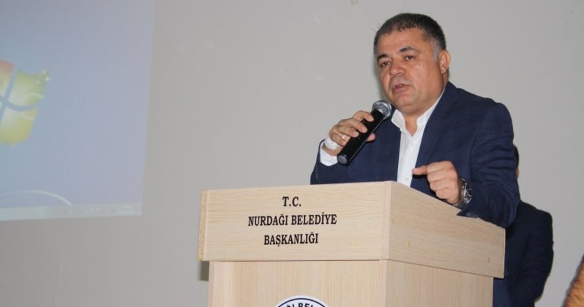 Kaymakam ve belediye başkanı birbirine girdi
